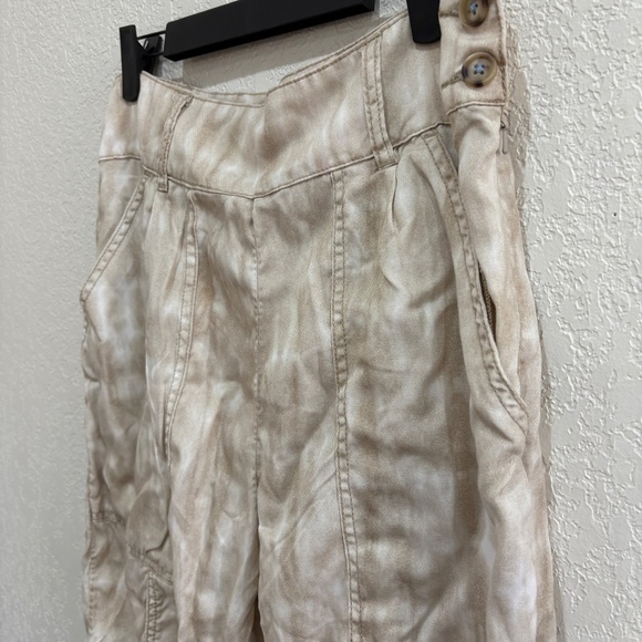 Anthropologie Tie Dye Cargo Jogger Pants | Size 6 - Picture 2 of 4
